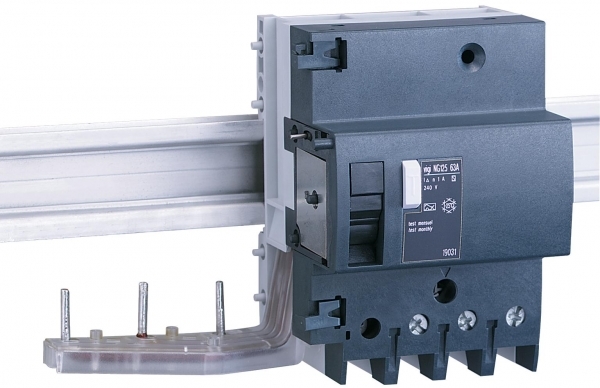 Schneider Electric 19032 БЛОК ДИФ.ЗАЩ.VIGI NG125 3П 63A 300МА A S