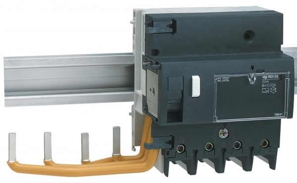 Schneider Electric 19016 БЛОК ДИФФ.ЗАЩ. VIGI NG125 4П 63A 300МА A