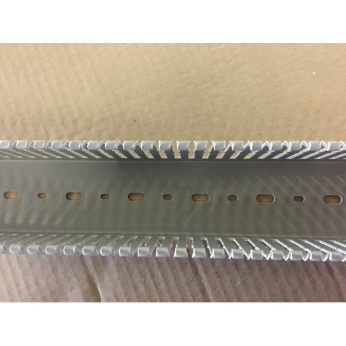 KLEMSAN 554019WS KKS 8060 80x60 (ШxВ) Перфорировнный короб с крышкой;(Широкий шаг перфорации)