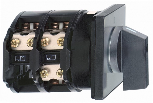 Schneider Electric K150F013UP КУЛАЧКОВЫЙ ВЫКЛ 150А 2 ПОЗИЦИИ K150F013UP