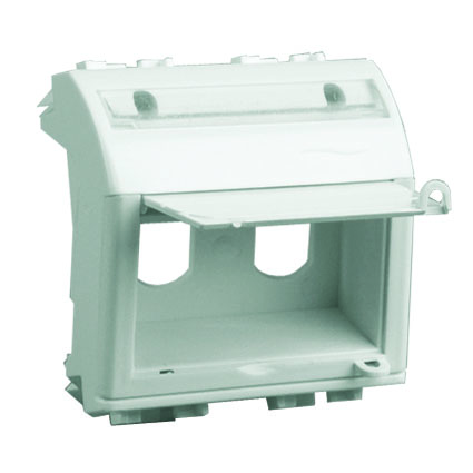 DKC 76615B Адаптер для двух оптоволоконных разъемов типа ST, белый, 2мод.