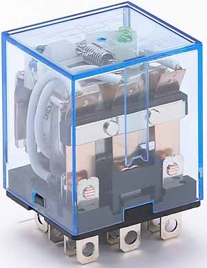 23209DEK Промежуточное реле 3 конт. с инд. LED 10А 12В DC ПР-