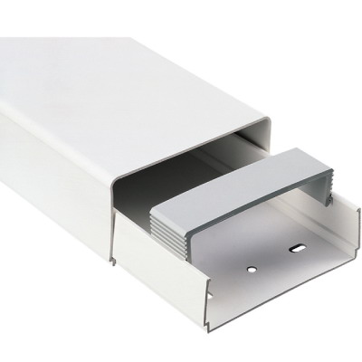 DKC AIR90401 Скоба фиксирующая для короба 90х40 мм