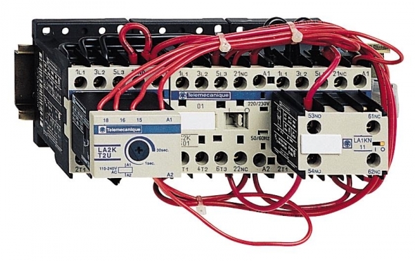 ПУСКАТ. ЗВЕЗДА-ТРЕУГ. K, 9 A, 220V 50/60 ГЦ, МОНТАЖ НА DIN-РЕЙКУ"