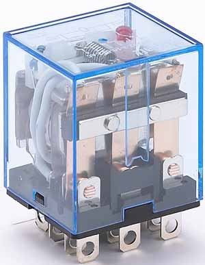 23206DEK Промежуточное реле 3 конт. с инд. LED 10А 24В AC ПР-