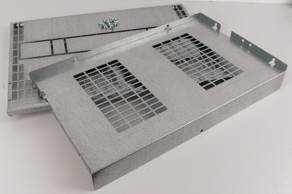 Разделтельная панель отсека шин (XPBST03510)